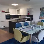 Sterzl Mit Terrasse Im