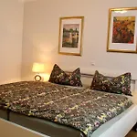 Apartman Sterzl Mit Terrasse Im *