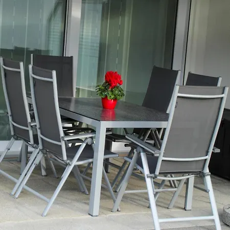 Sterzl Mit Terrasse Im Apartman *