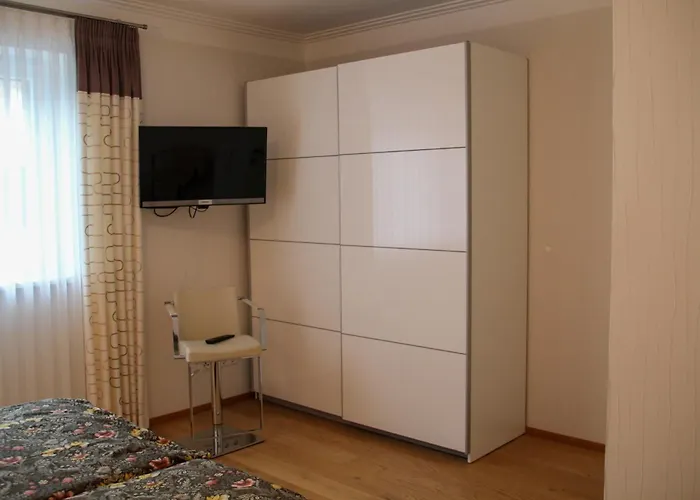 Sterzl Mit Terrasse Im *